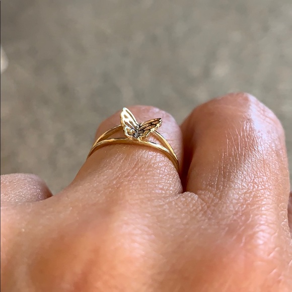 10K yellow Gold Butterfly Ring sizes 3 4 5 6 7 8 - Picture 6 of 8
